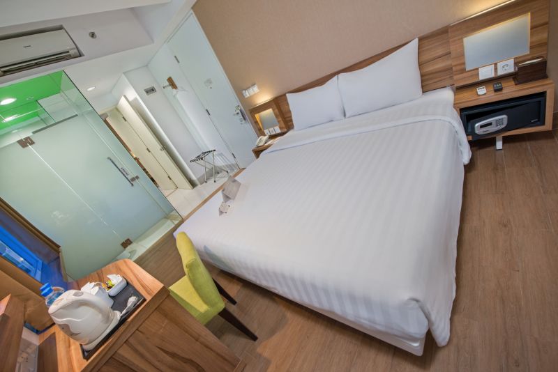 Double Bed