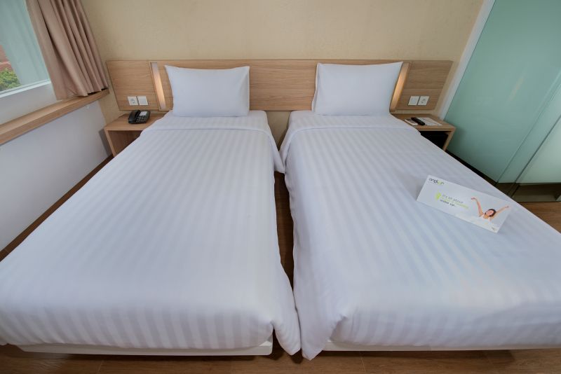 Twin Bed