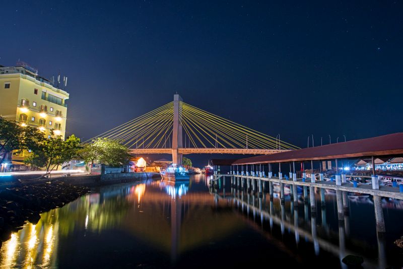 Soekarno Bridge