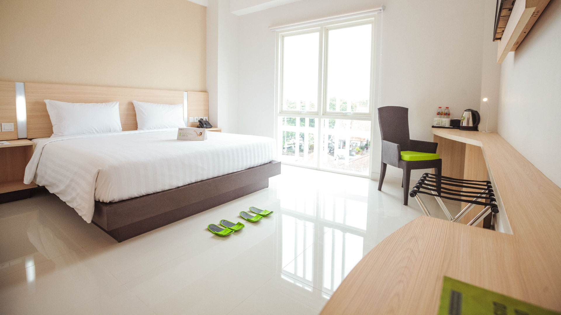 Double Bed